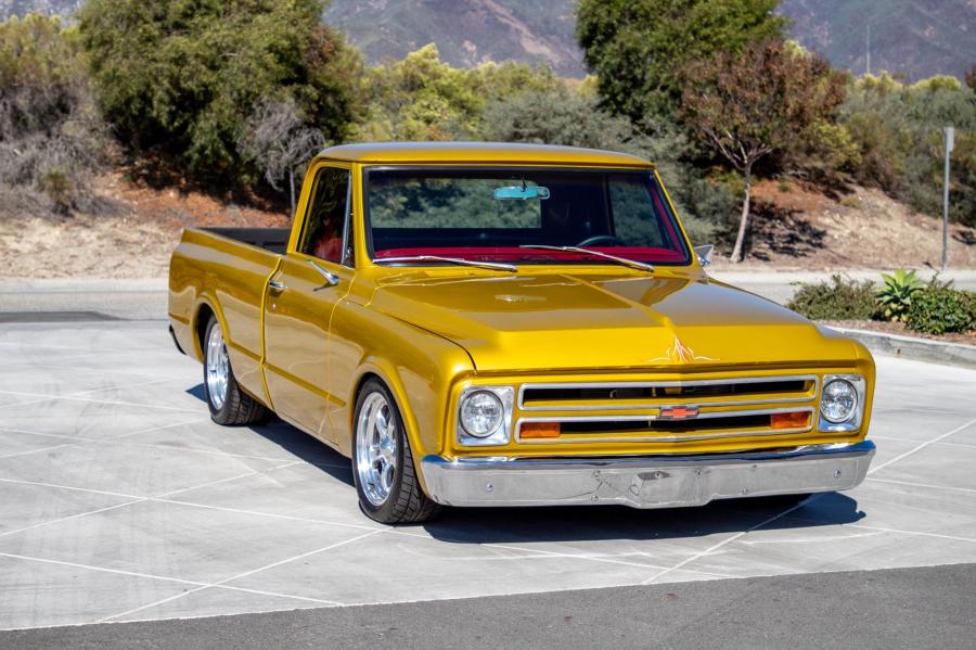  Chevrolet C10 Custom 1967 года  (фото 17 из 145)